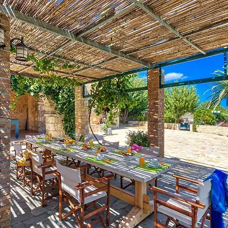 Villa Avra By