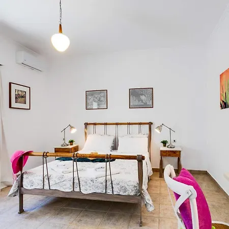 Avra By Villa *
