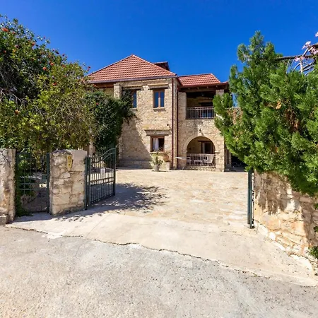 Avra By וילה Asprouliánoi